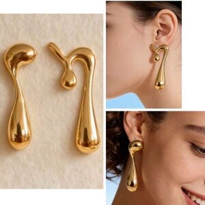 New Elegant Gold Drop Earrings. Assymetric